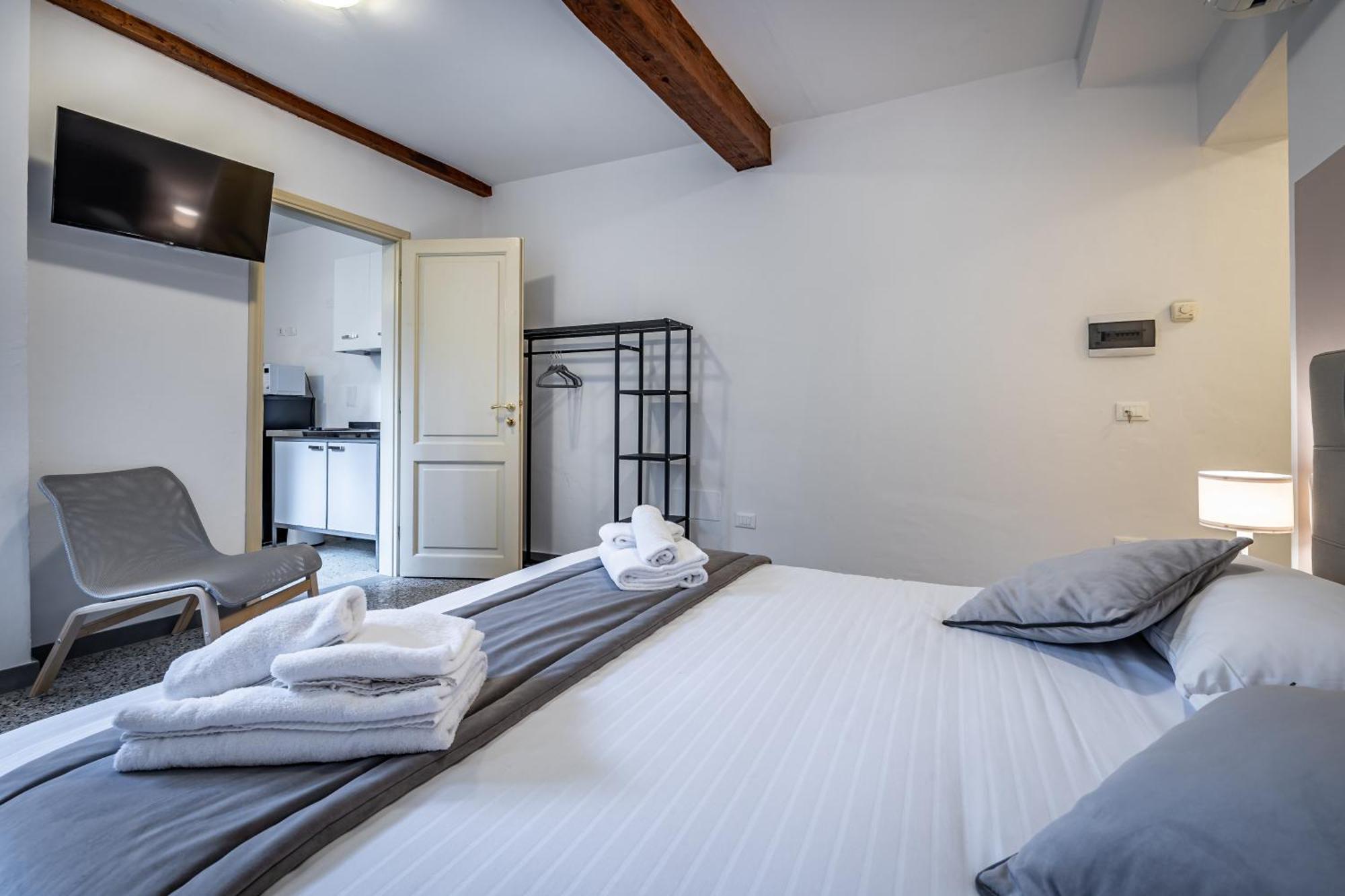 Yid Agnolo Three Bedroom In Apartamento Florencia